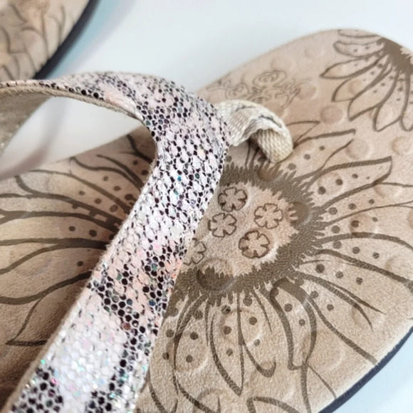Orthaheel Cocoa Natural Snake Print Tan Sandals Flip Flops Shoes Size Women's 6 - Picture 8 of 12